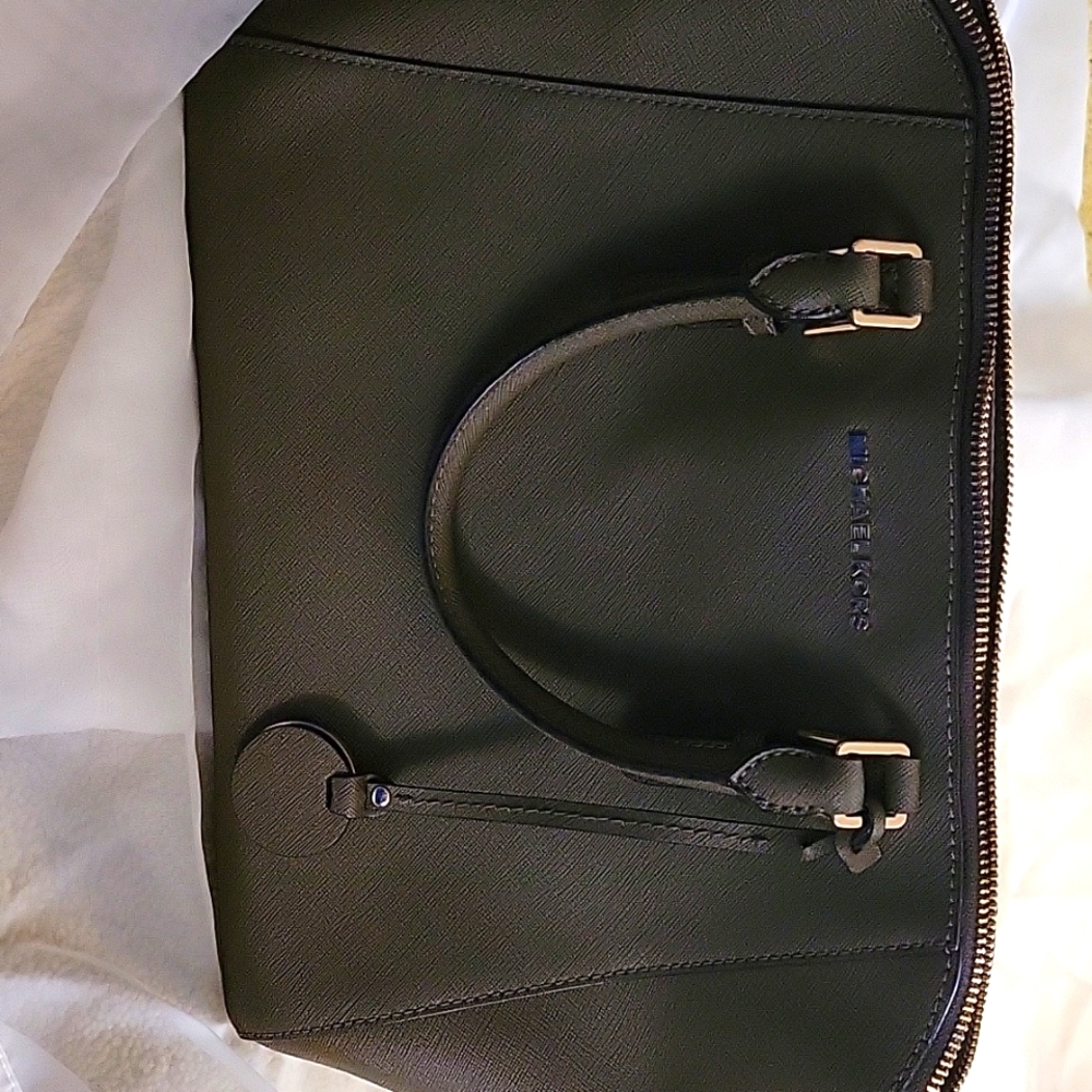 MICHAEL KORS